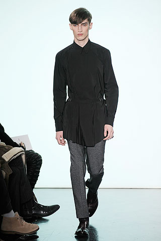 Yves Saint Laurent / - 2010-2011